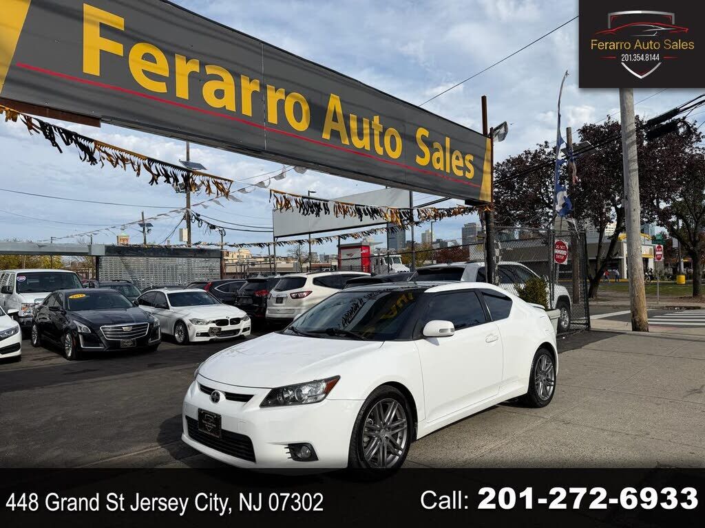 2013 TOYOTA SCION