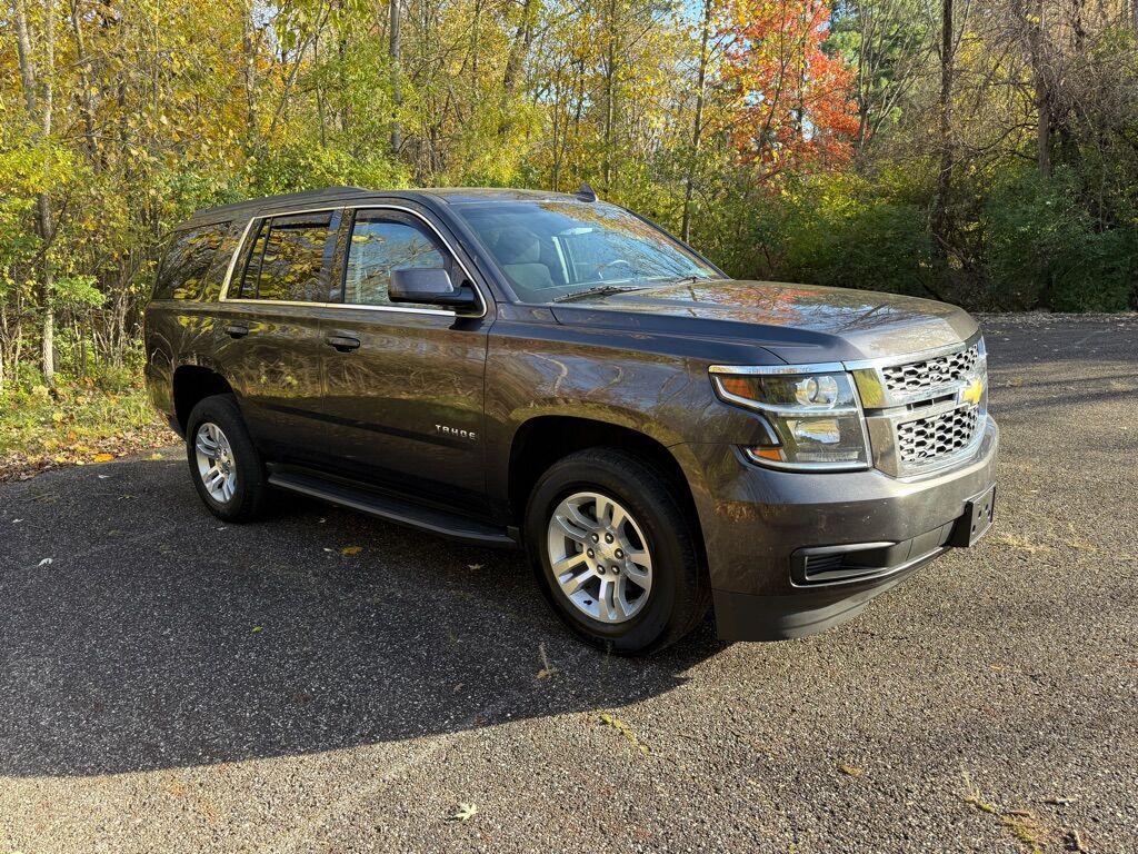 2017 CHEVROLET Tahoe
