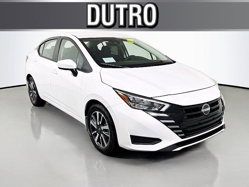 2025 NISSAN Versa
