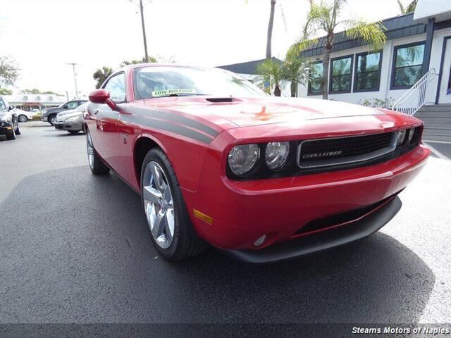 2011 DODGE Challenger