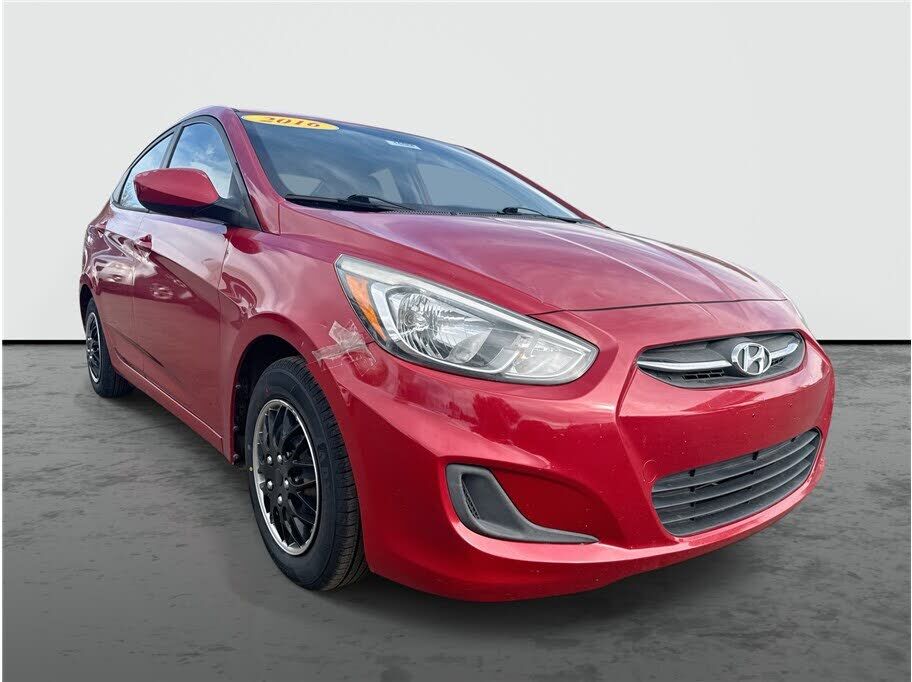 2016 HYUNDAI Accent