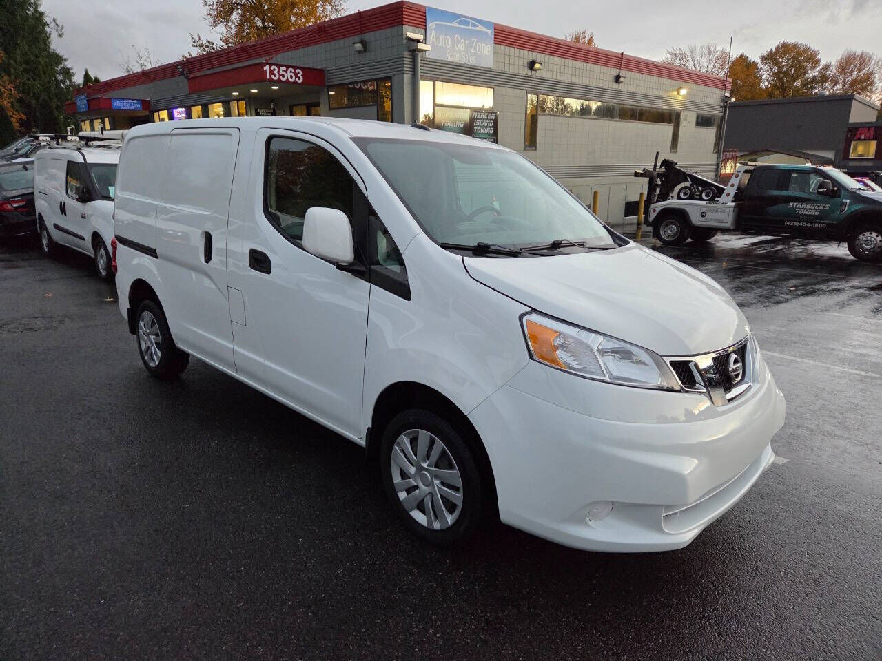 2021 NISSAN NV200