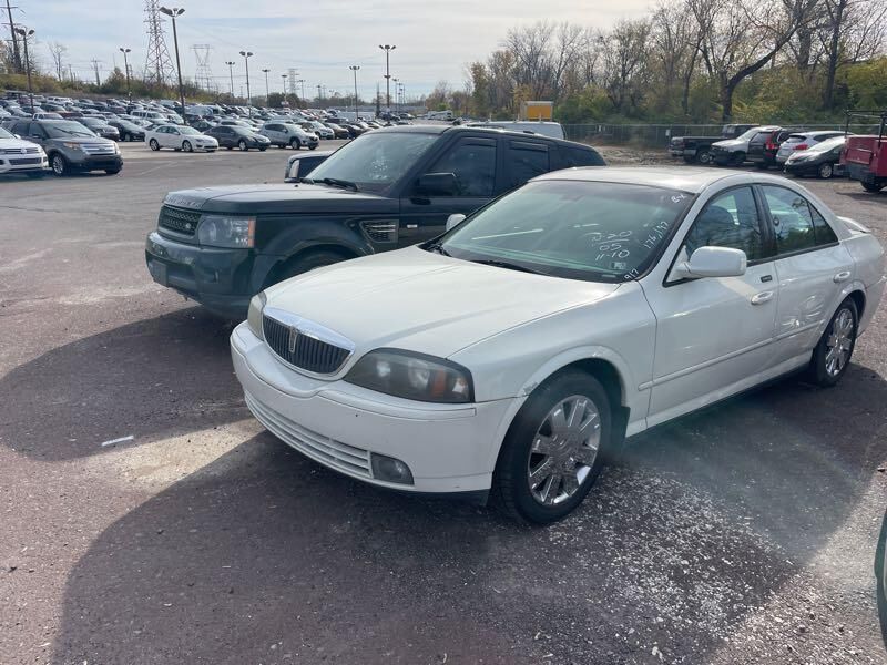 Lincoln LS