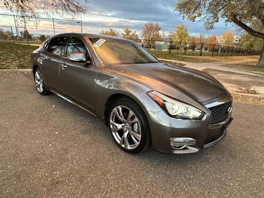2019 INFINITI Q70L