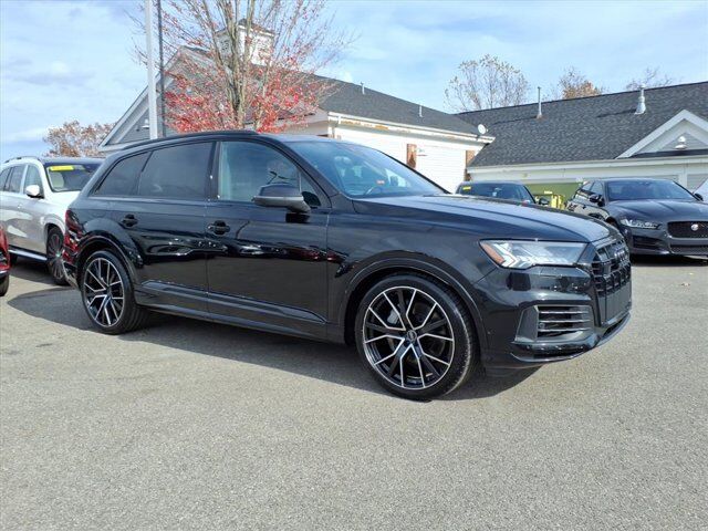2023 AUDI Q7