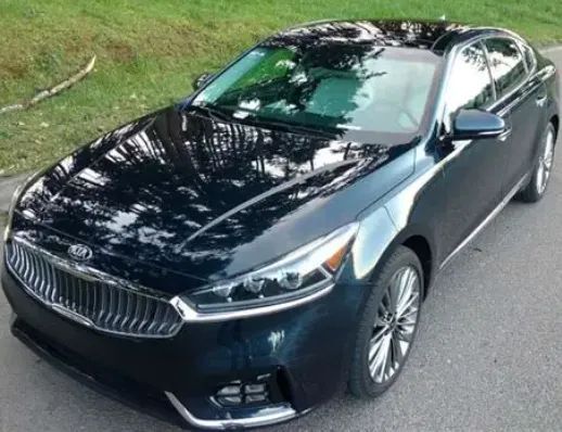 Kia Cadenza