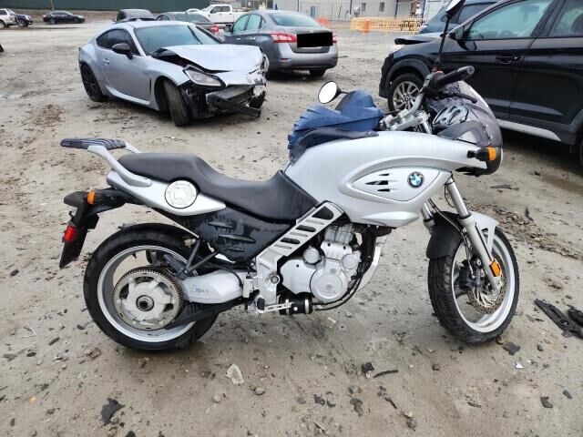 BMW F 650 CS