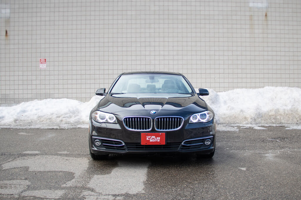 BMW 528i