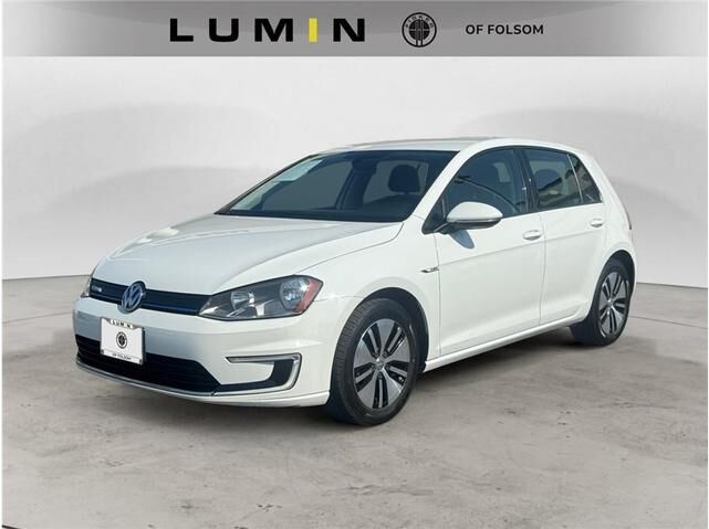 2016 VOLKSWAGEN e-Golf