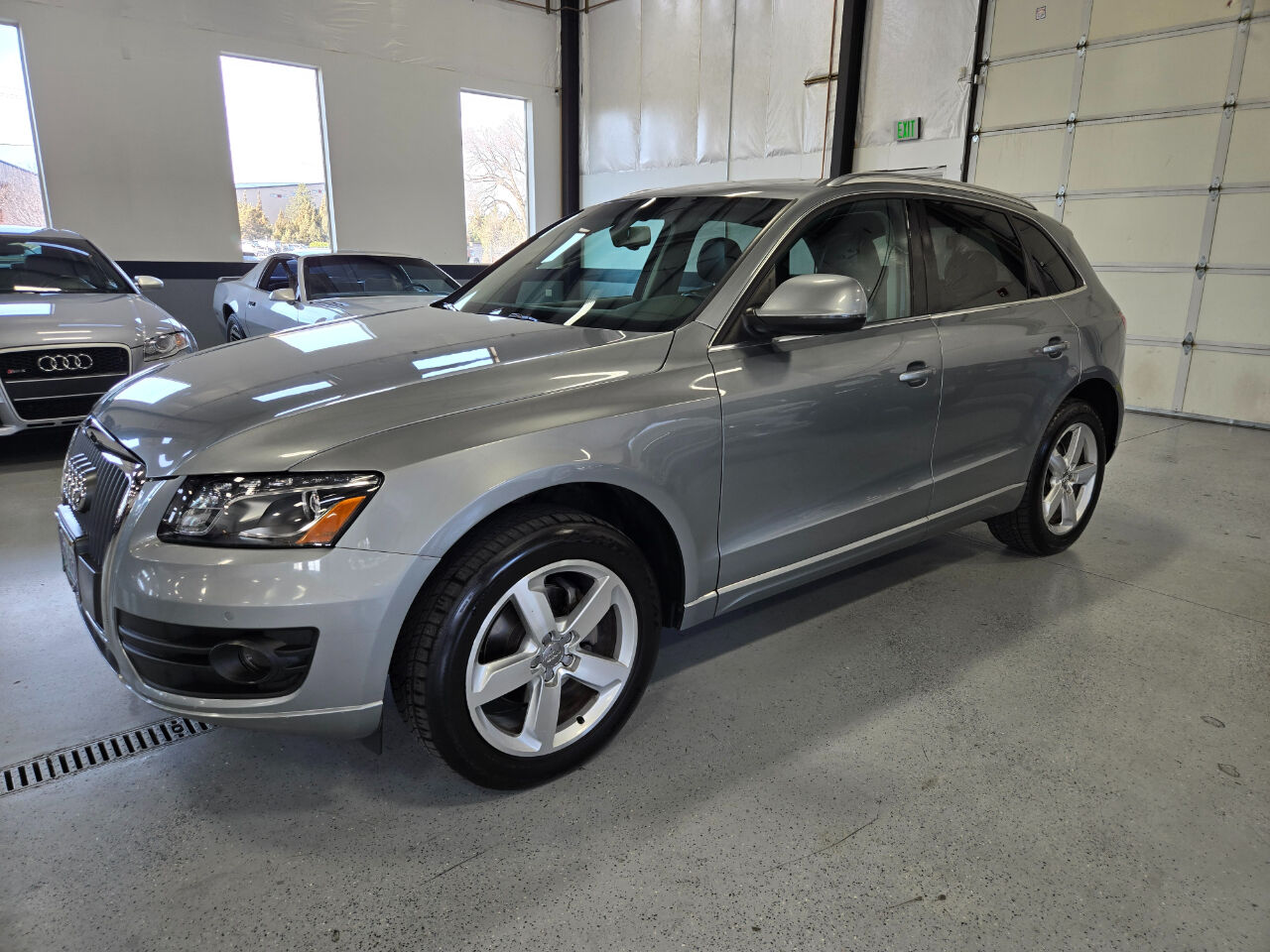2011 AUDI Q5