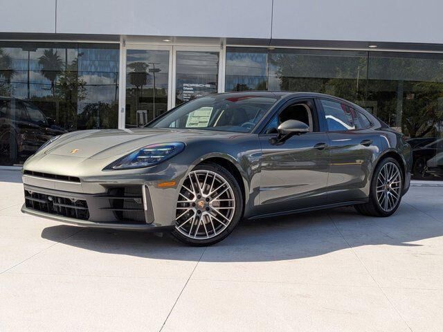 2026 PORSCHE Panamera