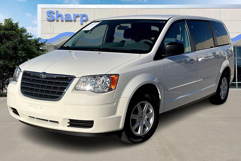 Chrysler Town and Country