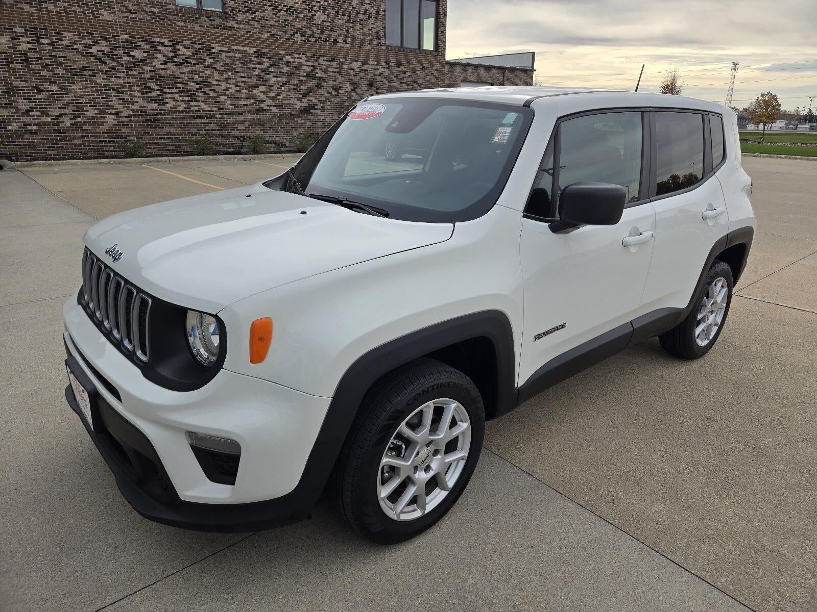 2023 JEEP Renegade