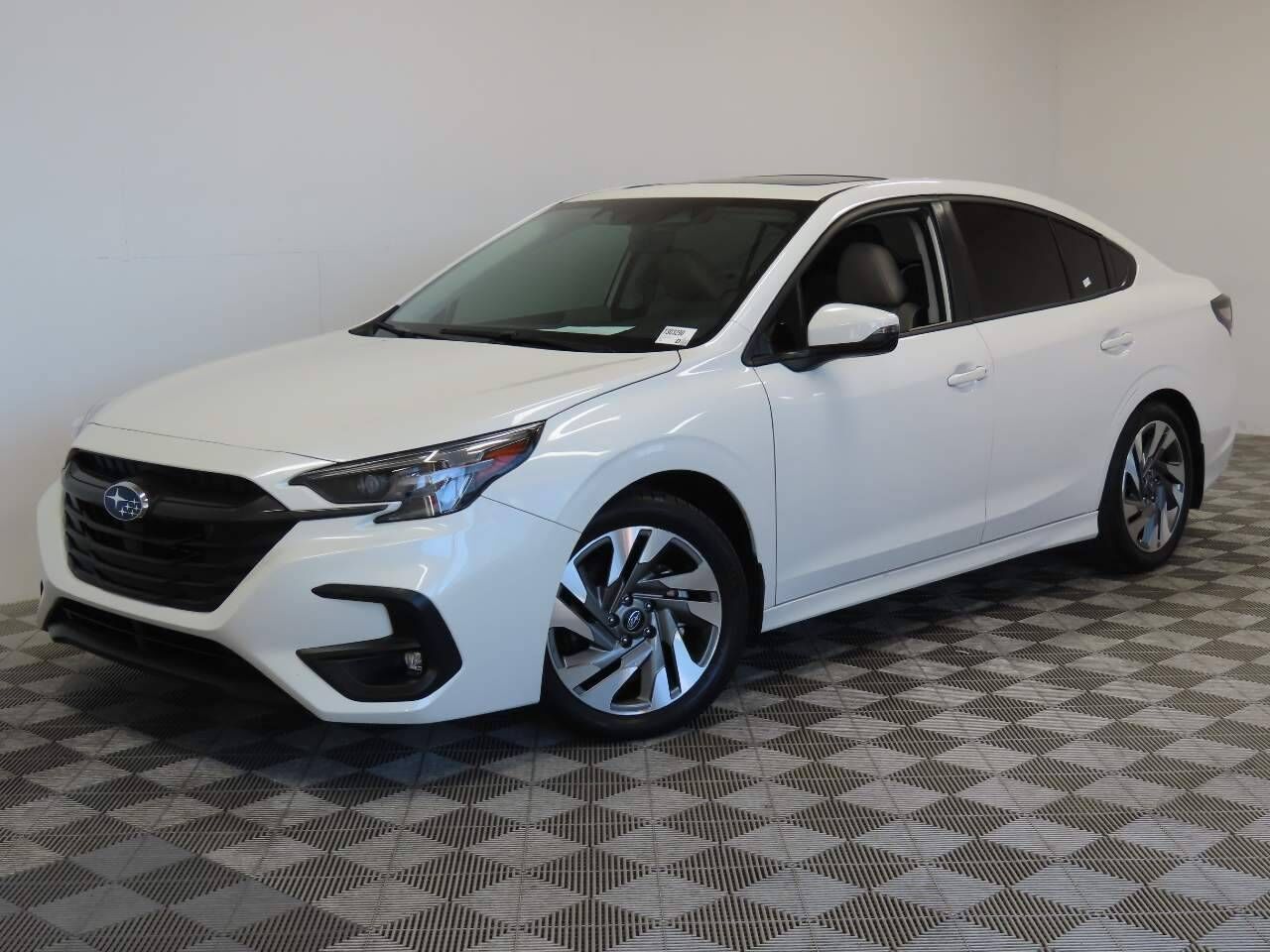 2023 SUBARU Legacy