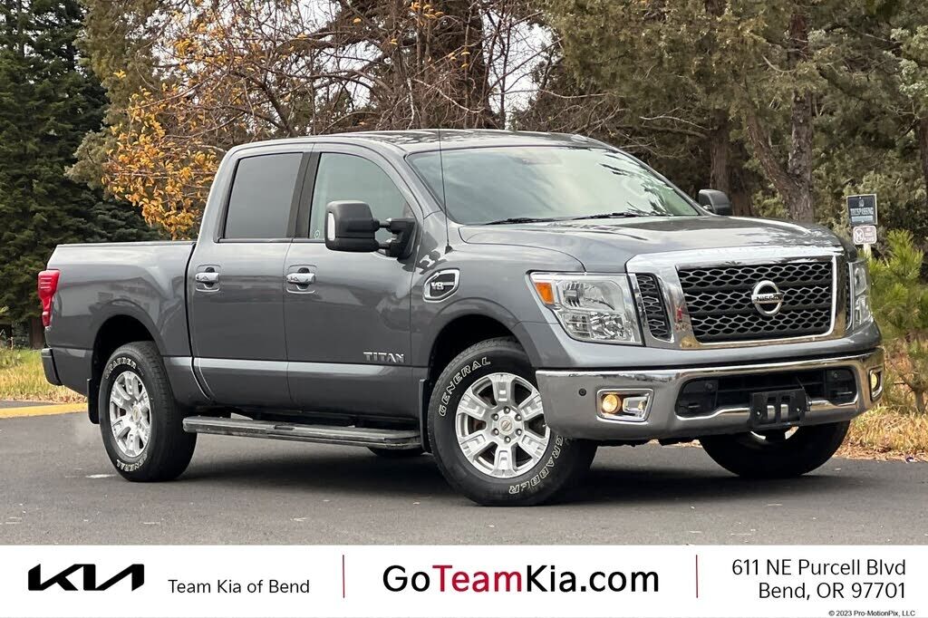 Nissan Titan