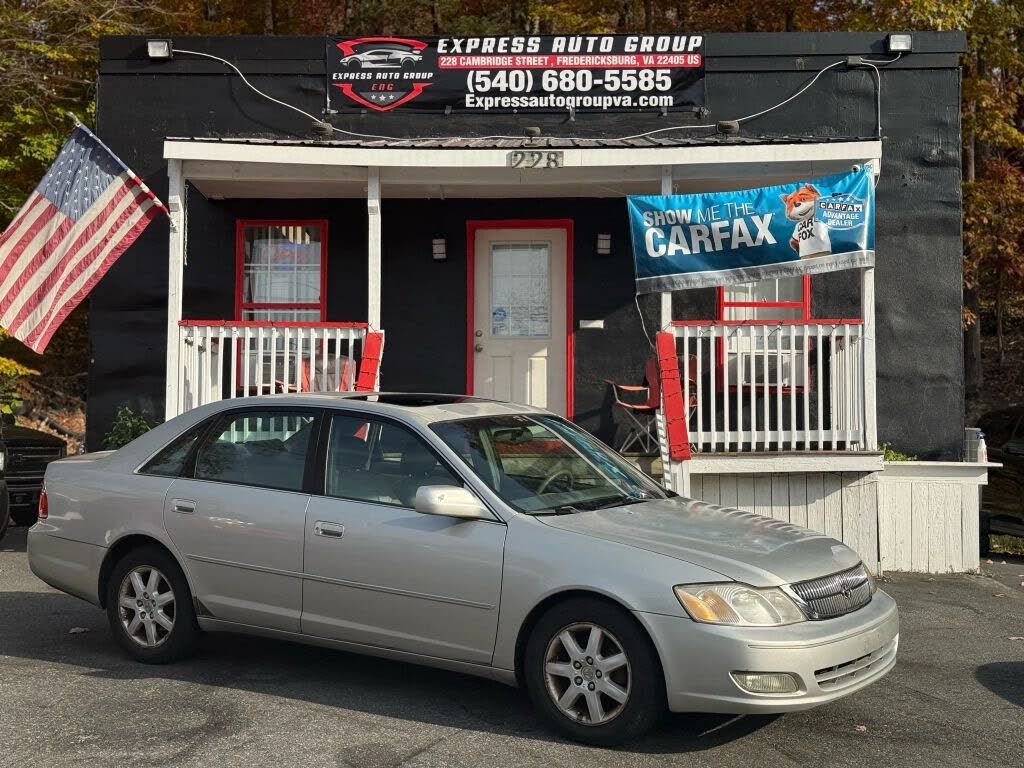 2002 TOYOTA Avalon