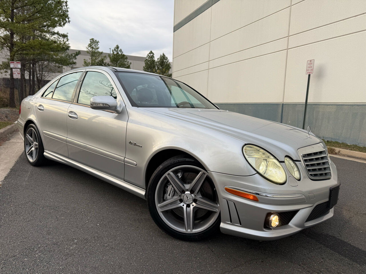 2008 MERCEDES-BENZ E-Class