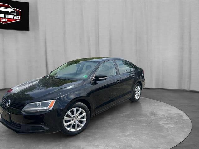 2012 VOLKSWAGEN Jetta