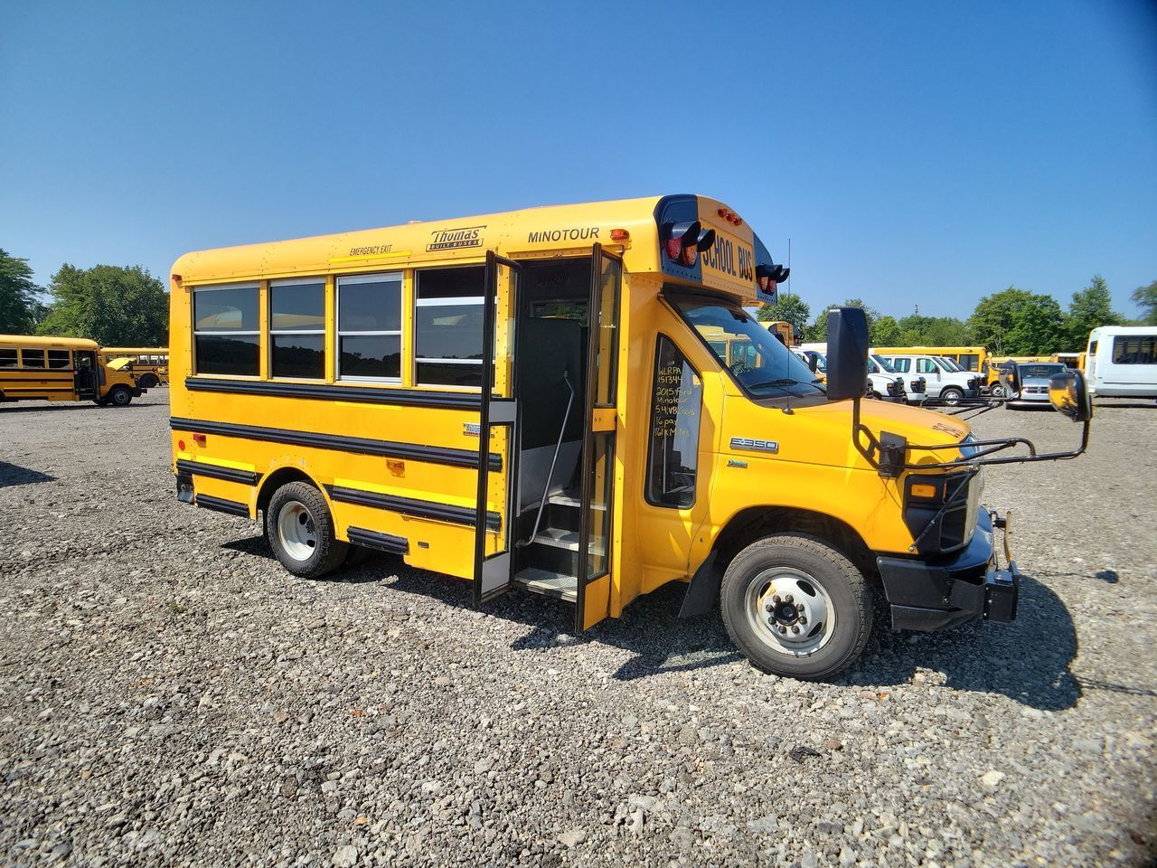 Ford E-350