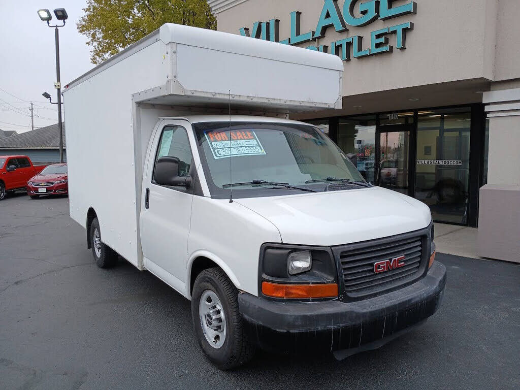 GMC Savana