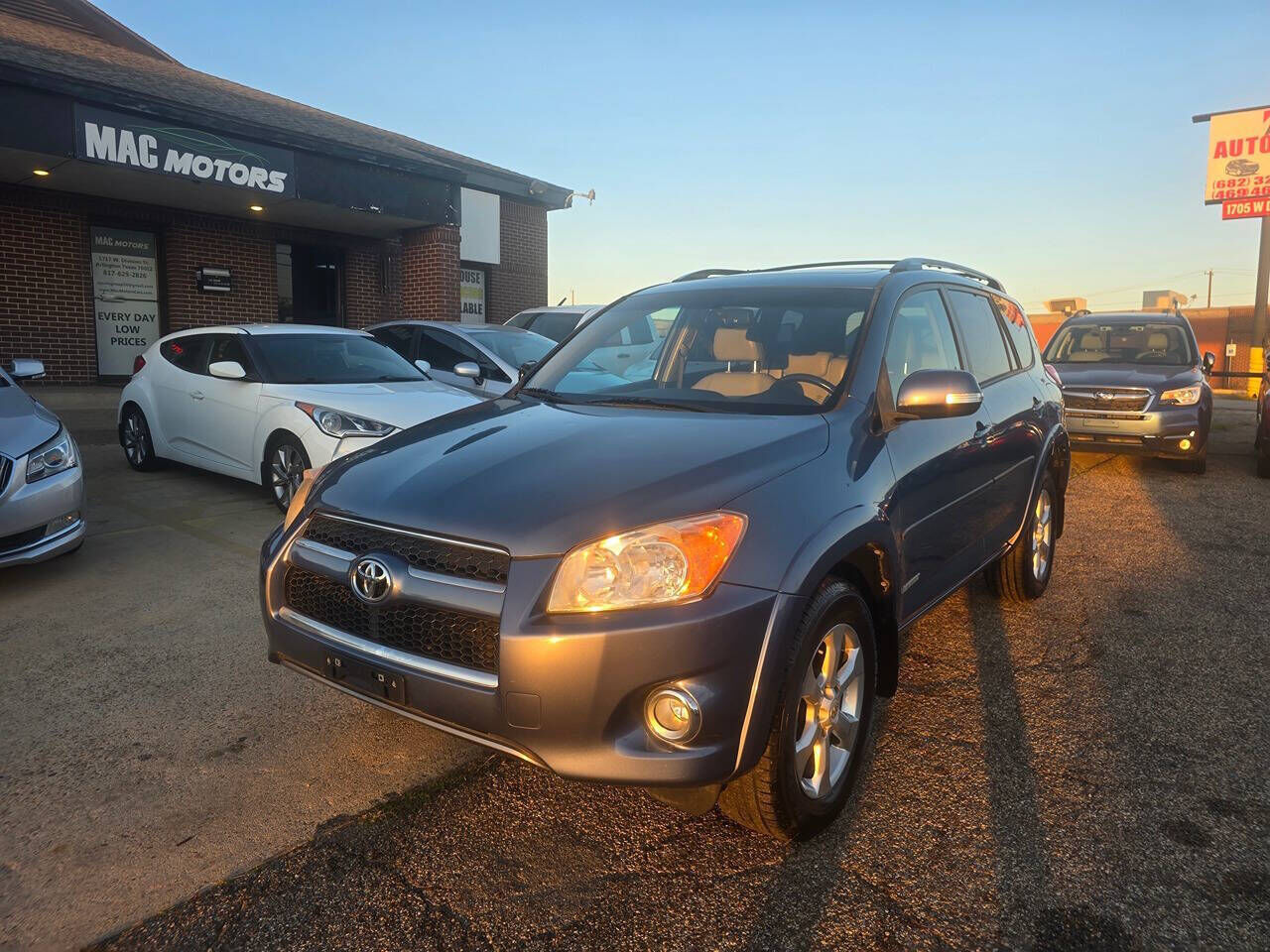 Toyota RAV4