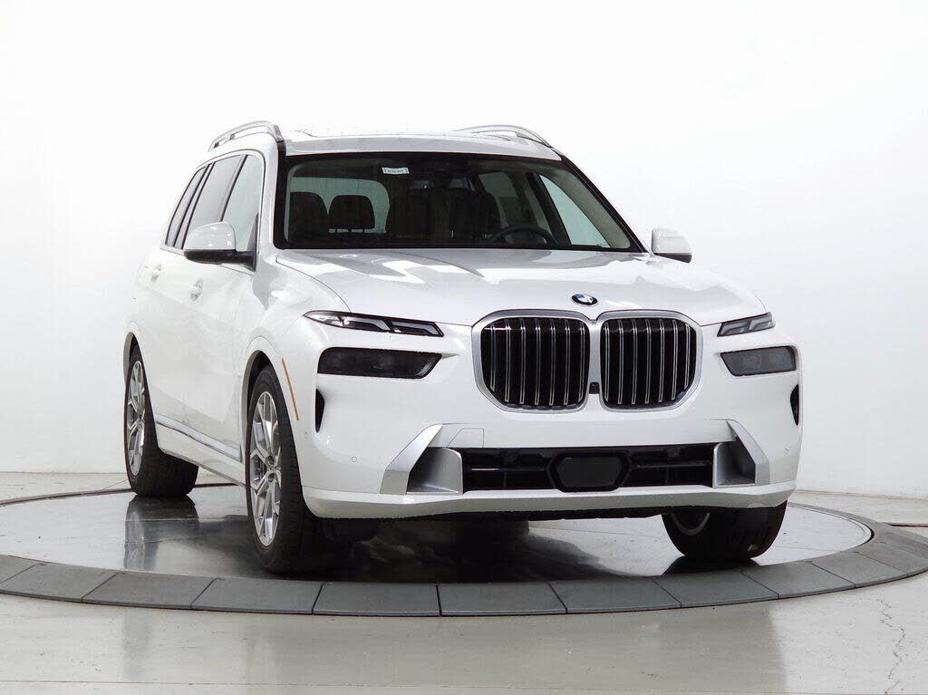 2026 BMW X7