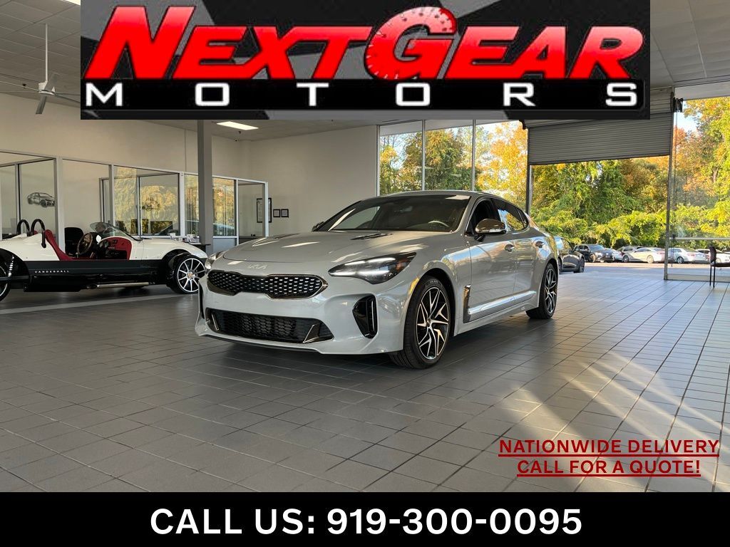 2022 KIA Stinger
