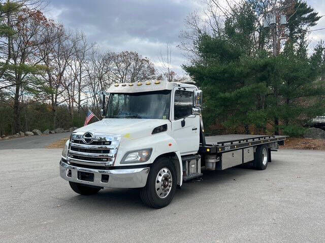 2017 HINO Conventional Type Truck
