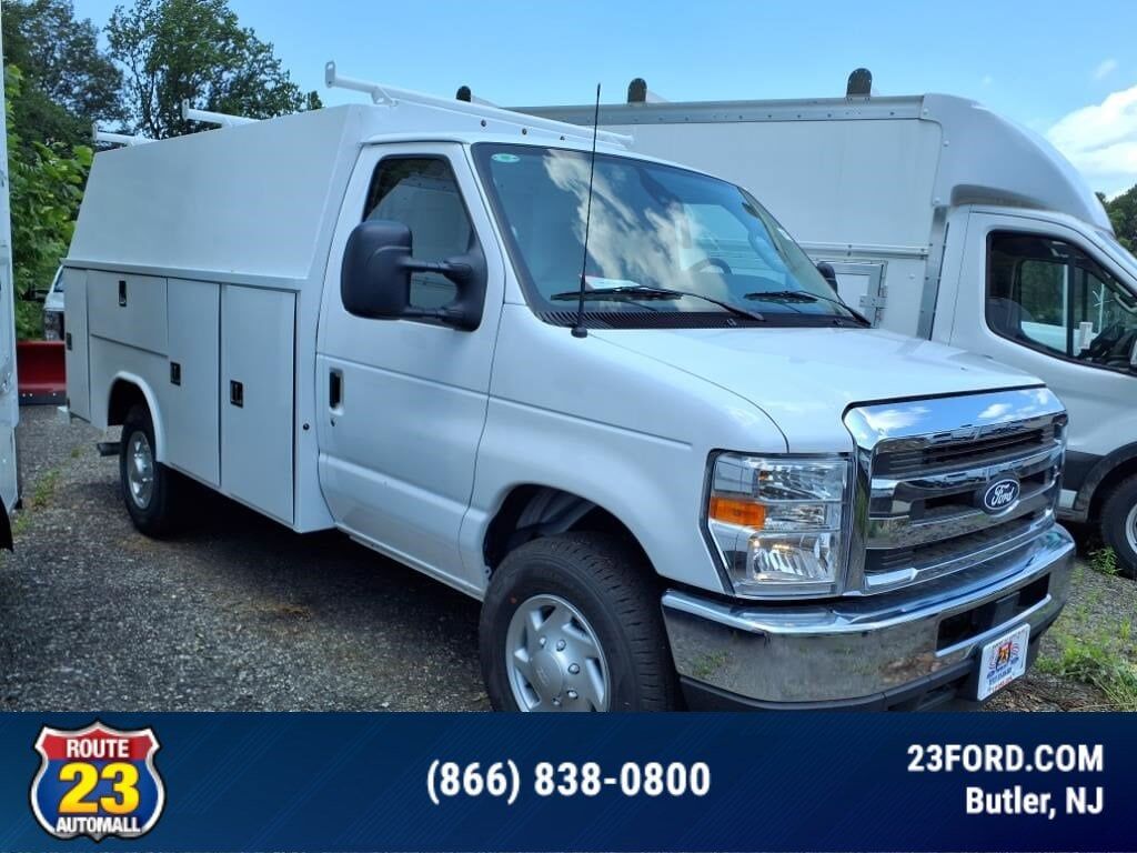 2026 FORD E-350