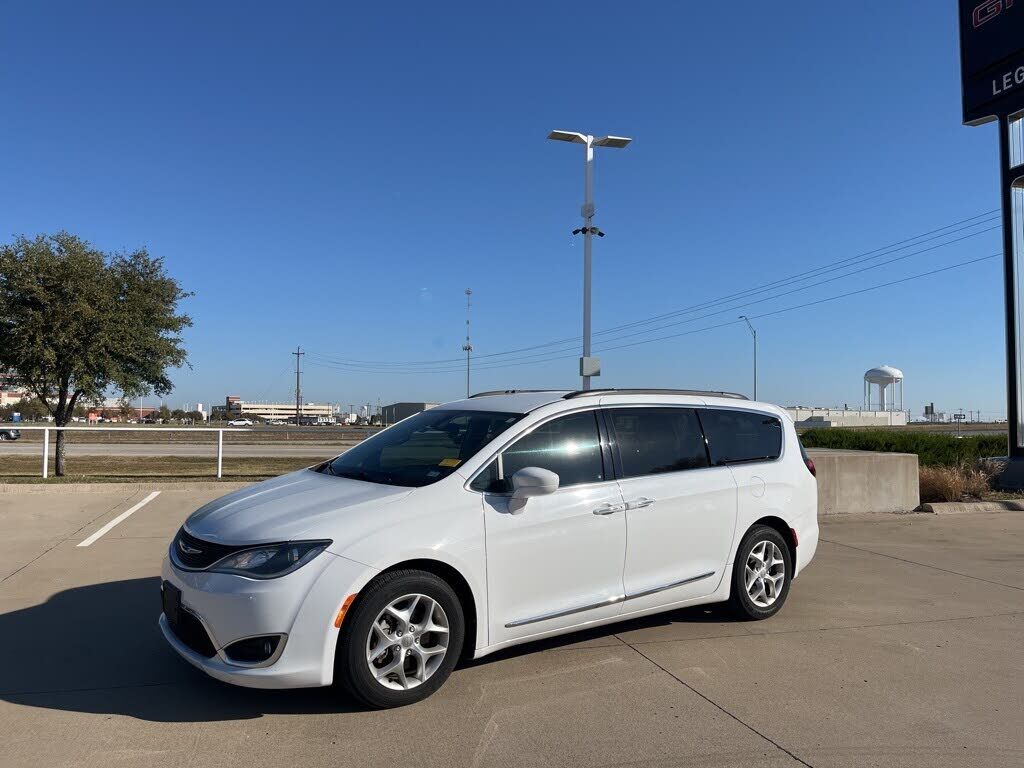 Chrysler Pacifica