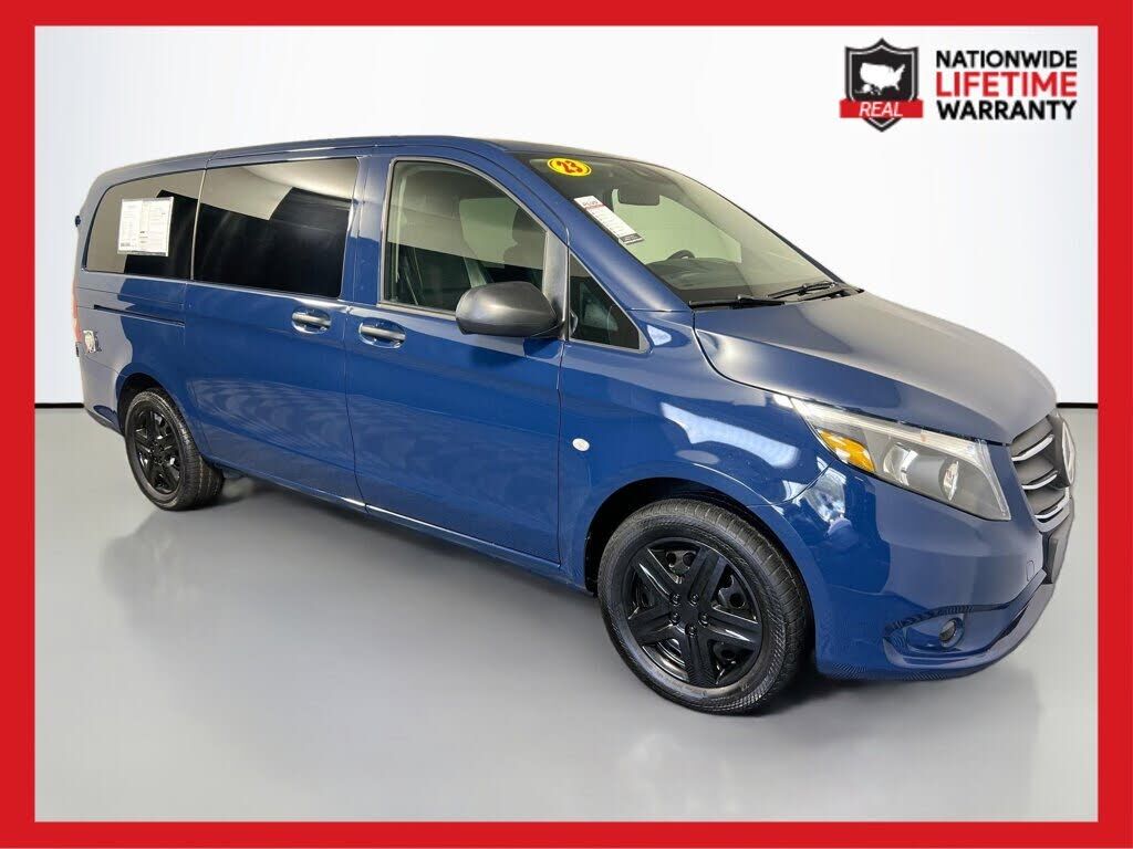 2023 Mercedes-Benz METRIS
