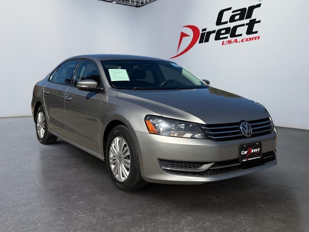 2014 VOLKSWAGEN Passat