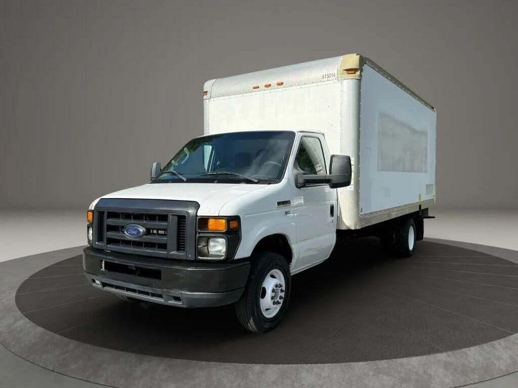 2016 FORD E-350