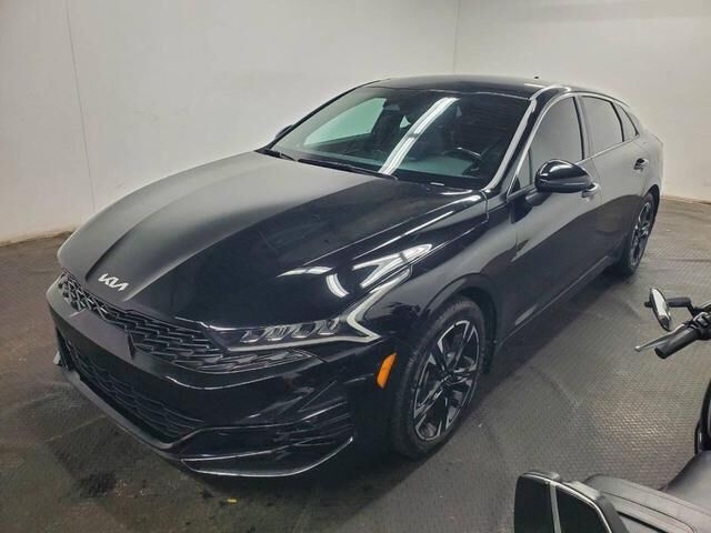 2022 KIA K5