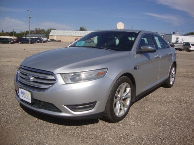 2013 FORD Taurus