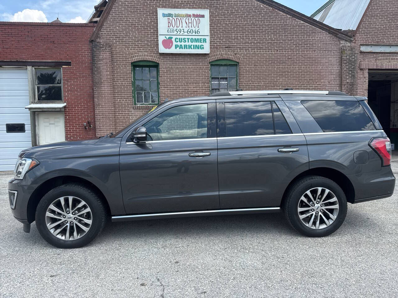 2018 FORD Expedition