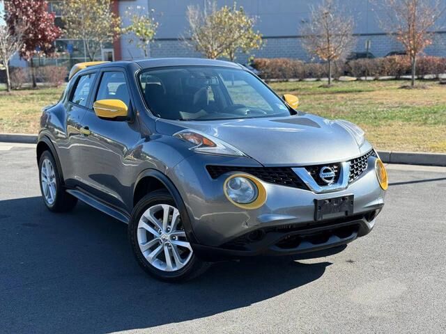 2017 NISSAN Juke