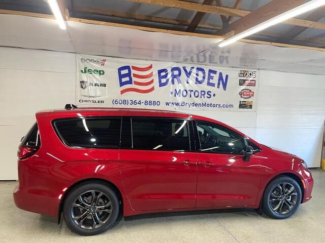 2026 CHRYSLER Pacifica