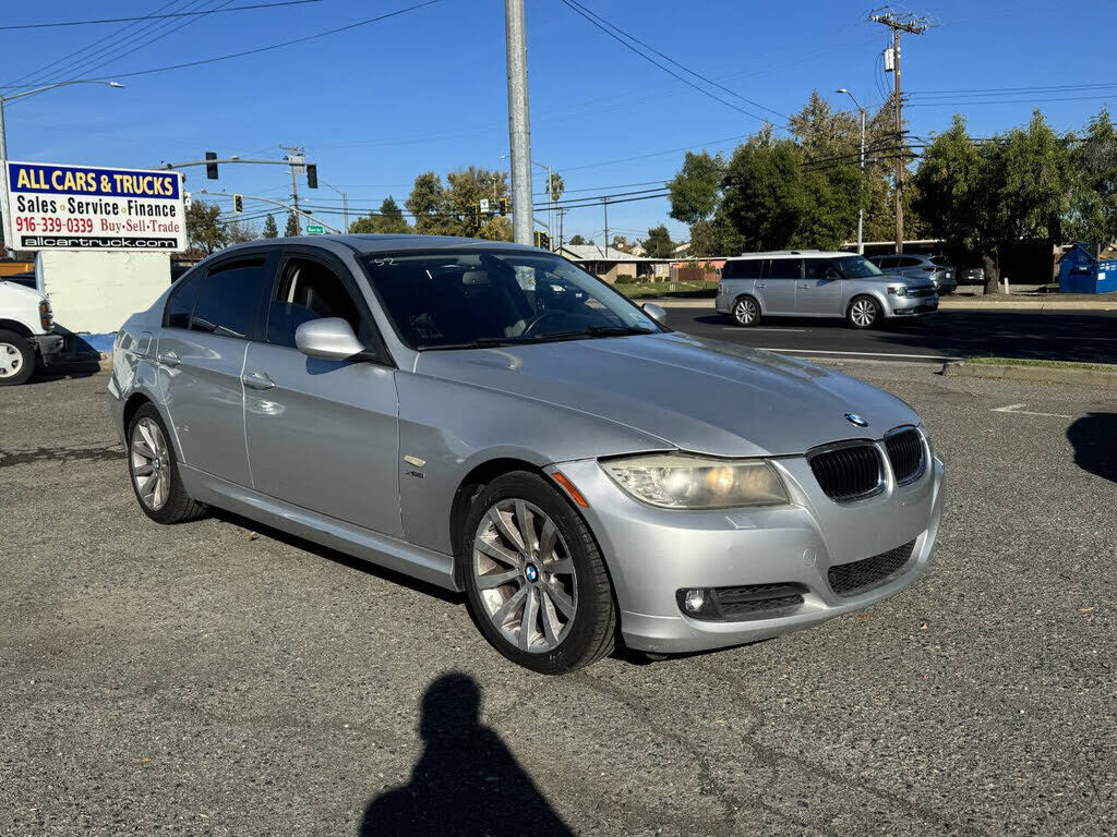 2011 BMW 3 Series