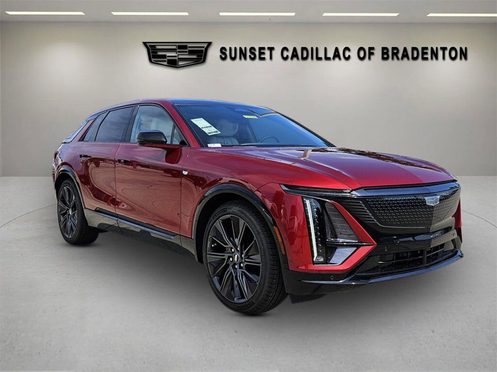 2025 CADILLAC Lyriq