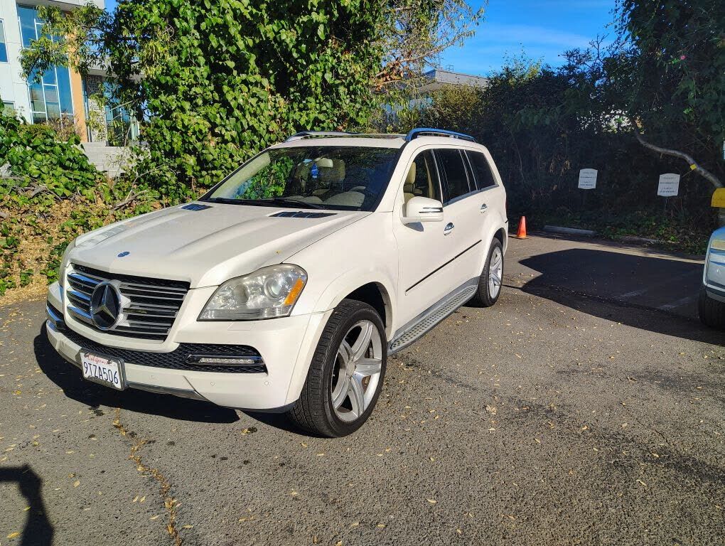 Mercedes-Benz GL-Class