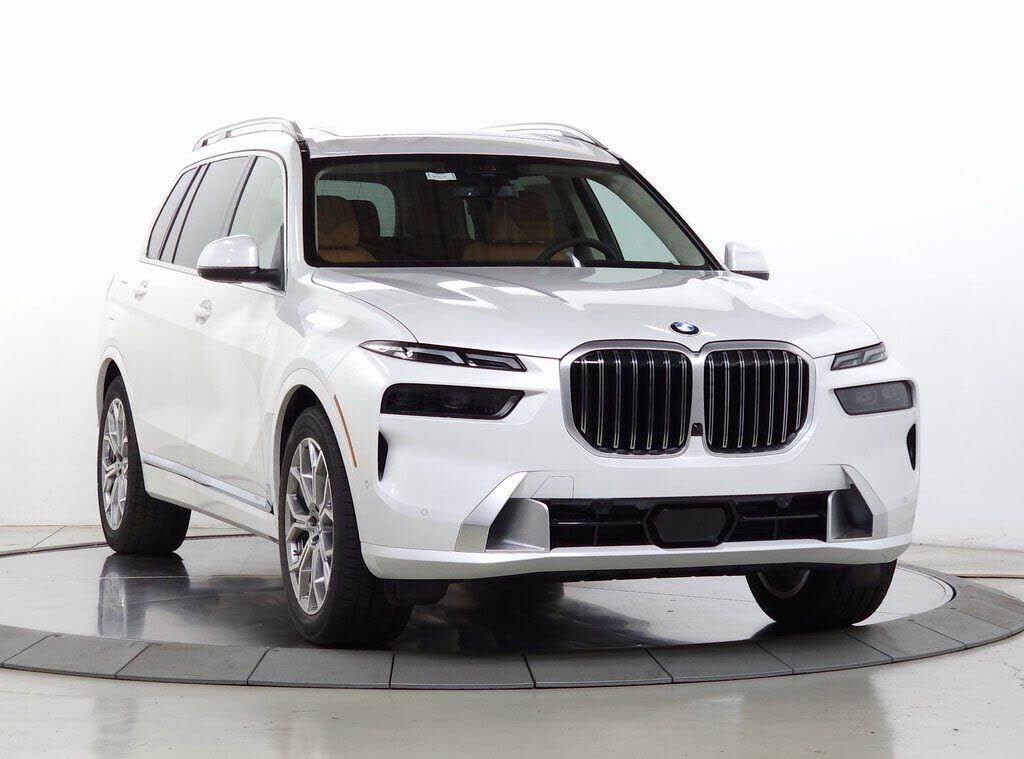 2026 BMW X7