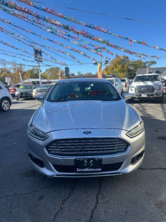 2013 FORD Fusion