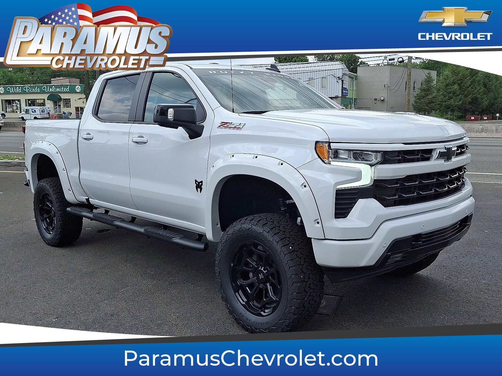 2025 CHEVROLET Silverado