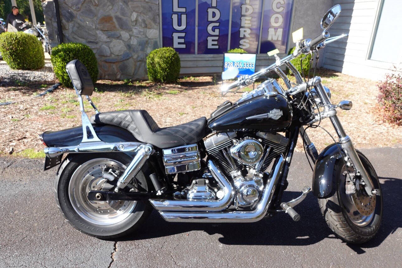 2009 HARLEY DAVIDSON Dyna Fat Bob