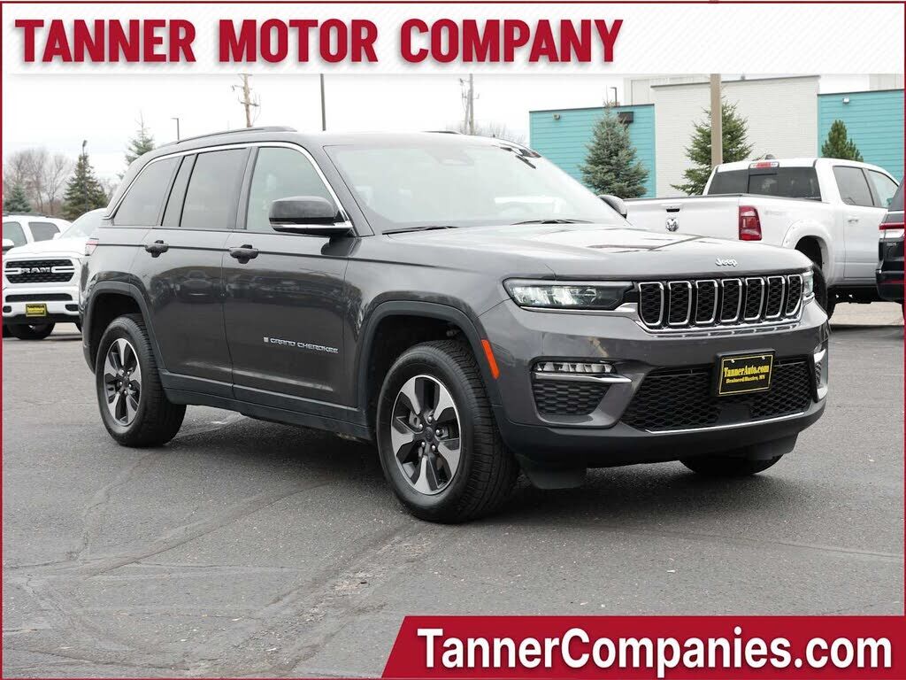 2024 JEEP Grand Cherokee