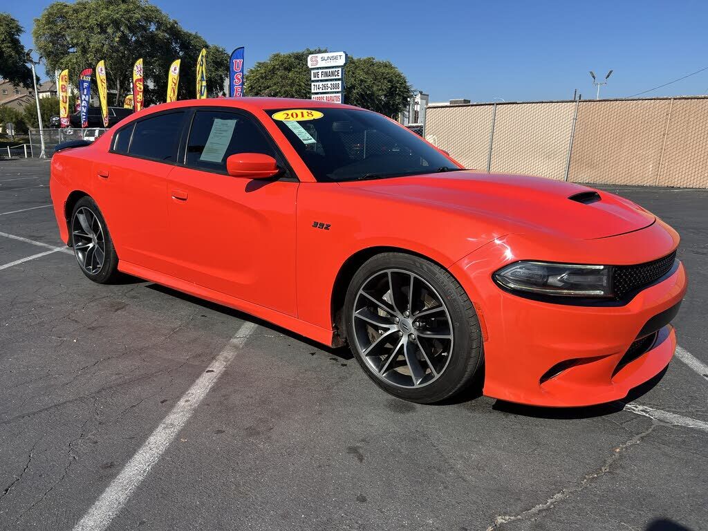 2018 DODGE Charger