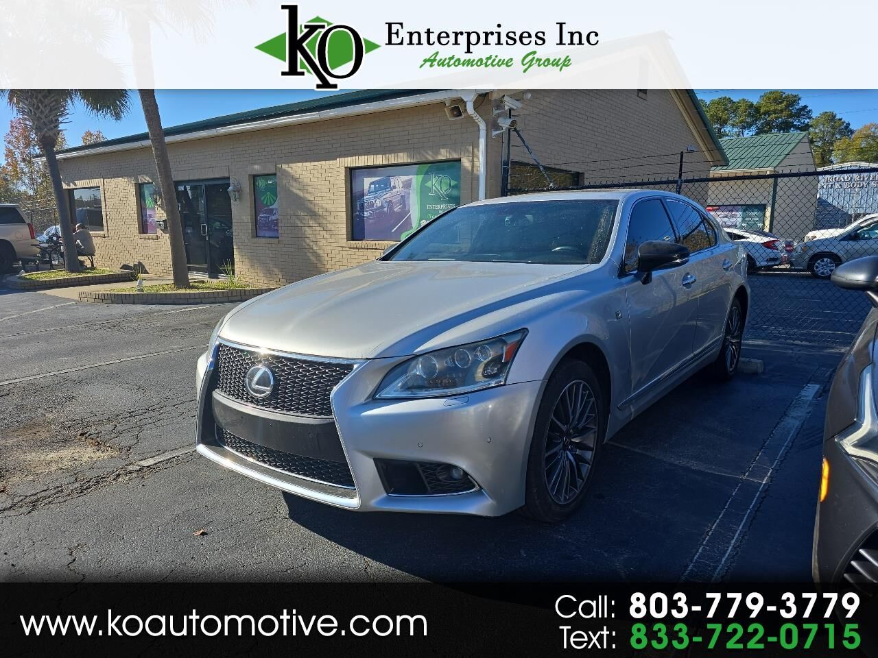 2013 LEXUS LS