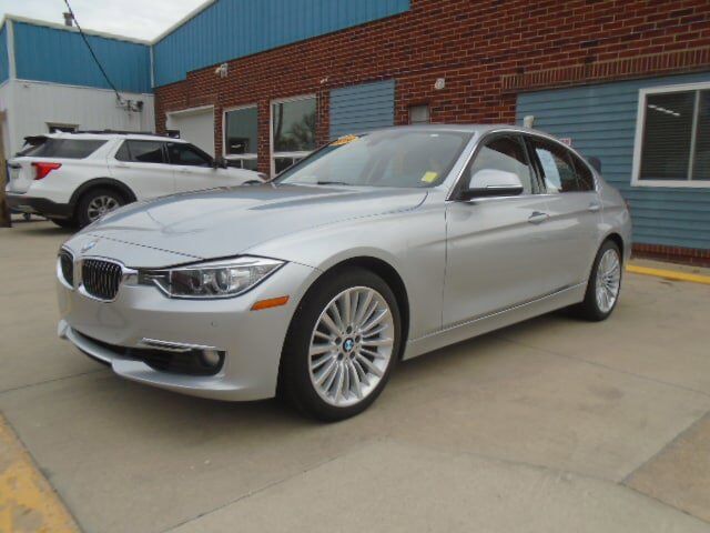 BMW 328i