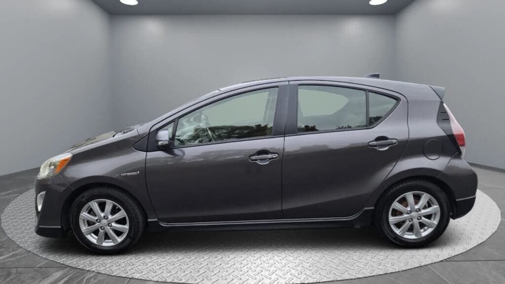Toyota Prius C
